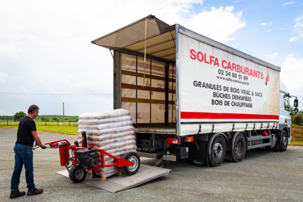 livraison-pellet-granules-en-vrac-et-sac-marque-CREPITO